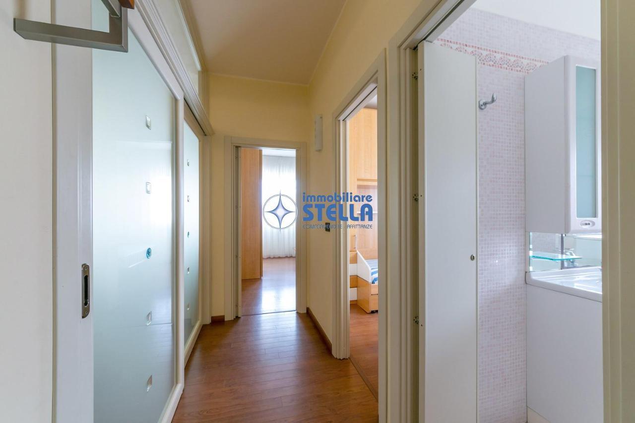 Condominio Adriatico リド・ディ・イエゾロ エクステリア 写真